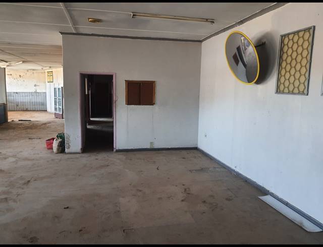 667M² BUILDING FOR SALE IN CANNON HILL